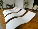 chaise longue